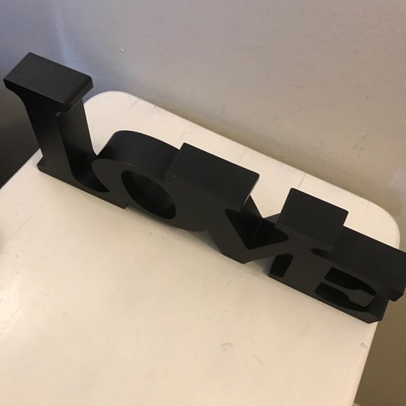 “Love” “Family” Plastic Wall Art - Picture 5 of 8